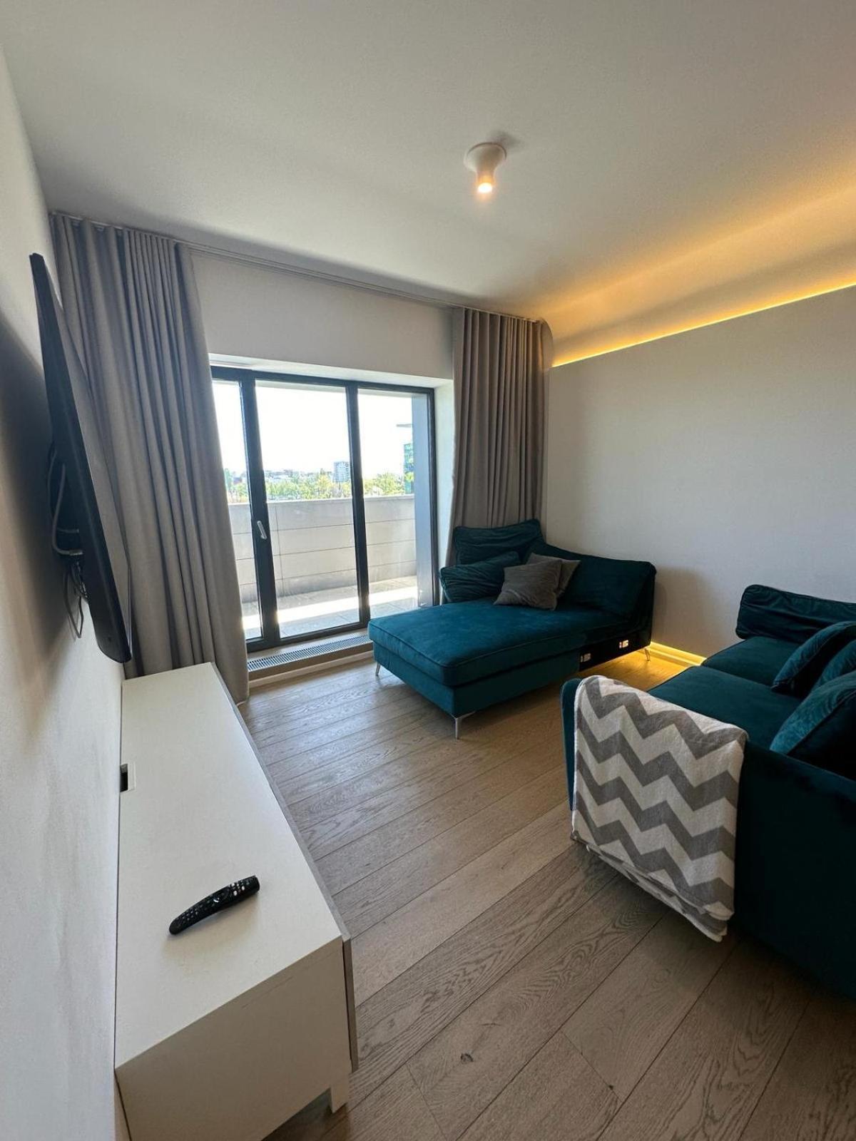 Apartament De Lux บูคาเรสต์ ภายนอก รูปภาพ